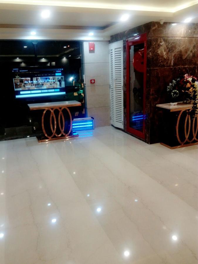 The Grand Parisian Hotel Delhi  Buitenkant foto