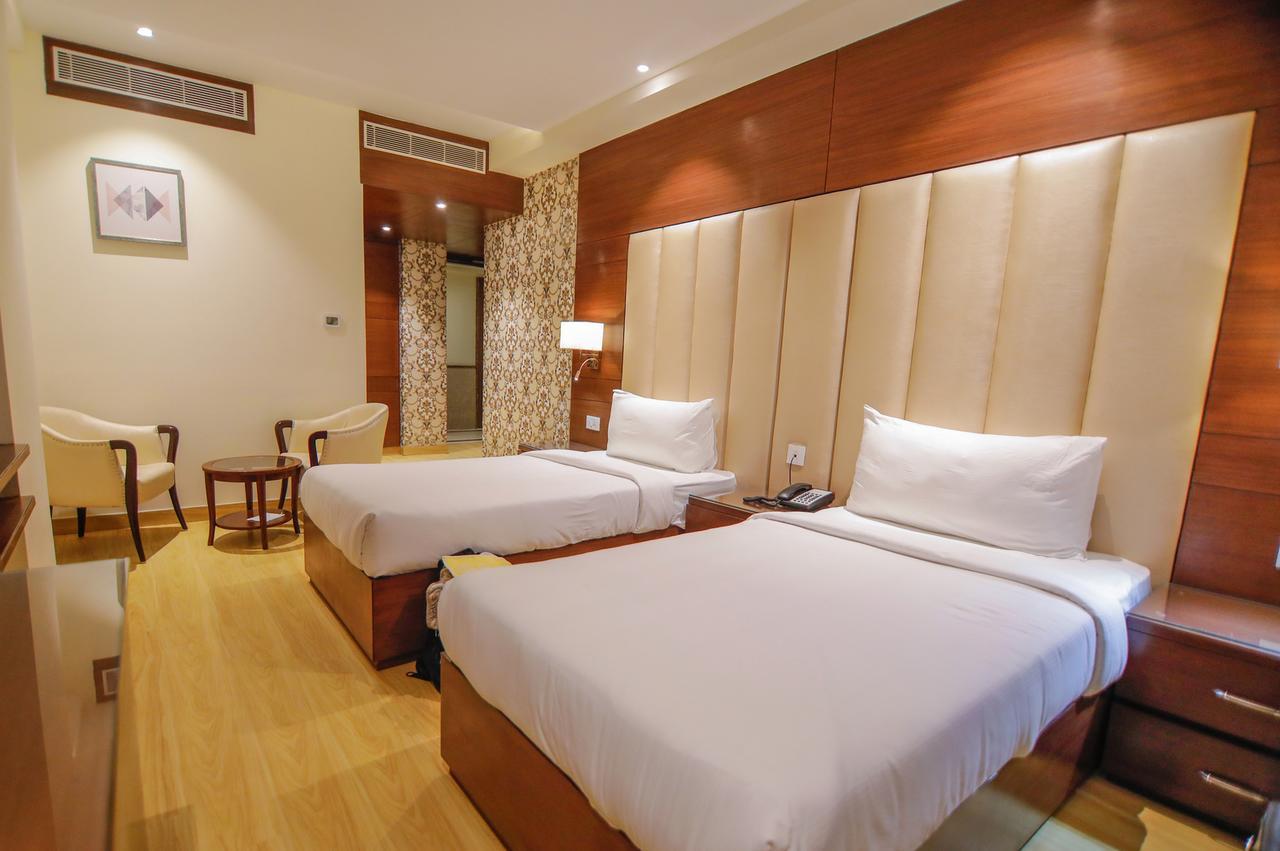 The Grand Parisian Hotel Delhi  Buitenkant foto