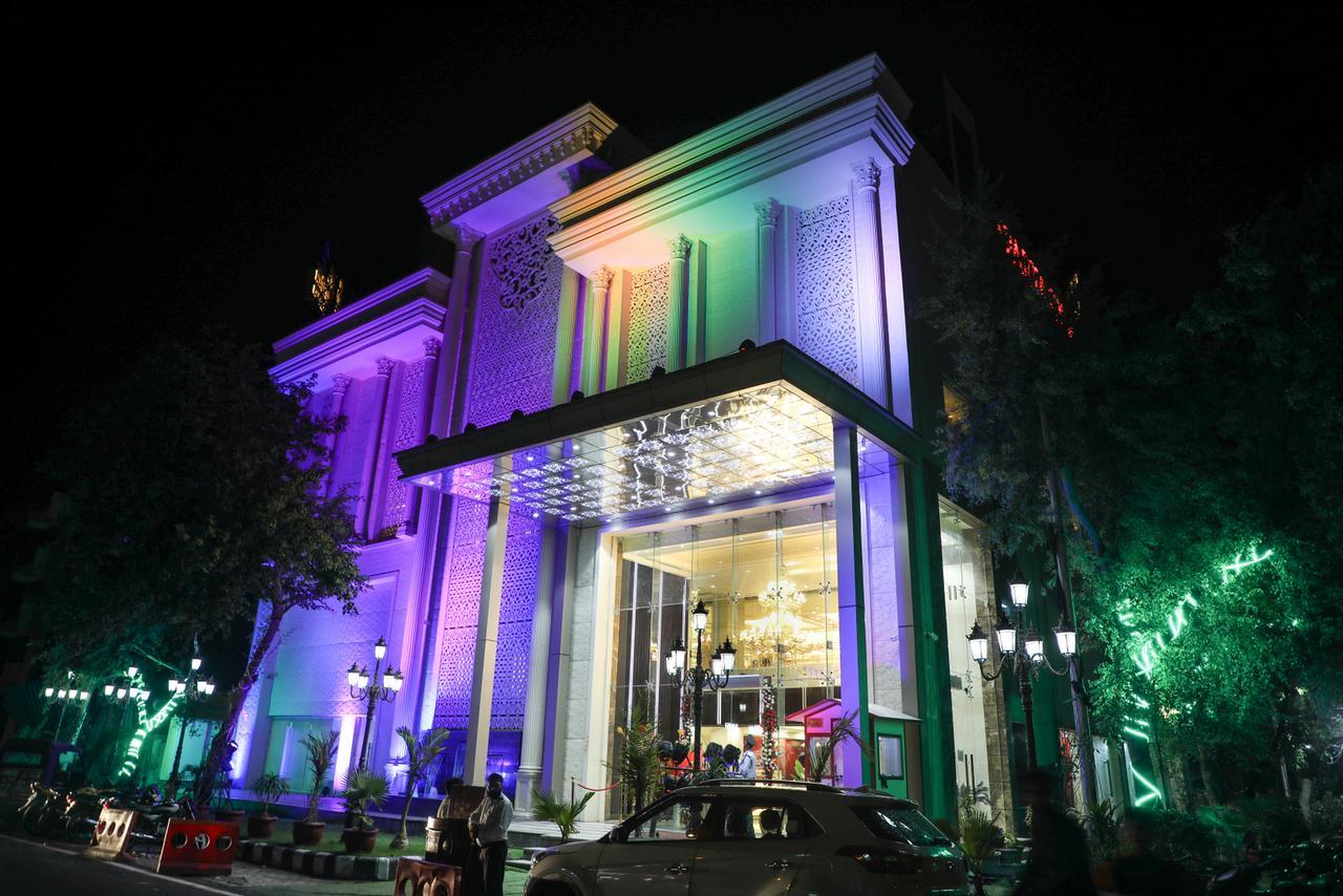 The Grand Parisian Hotel Delhi  Buitenkant foto