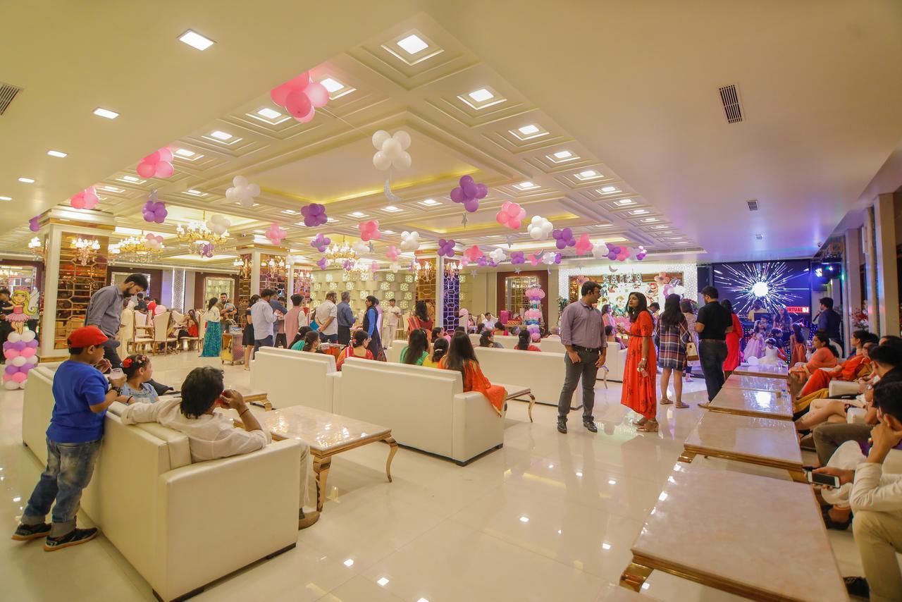 The Grand Parisian Hotel Delhi  Buitenkant foto