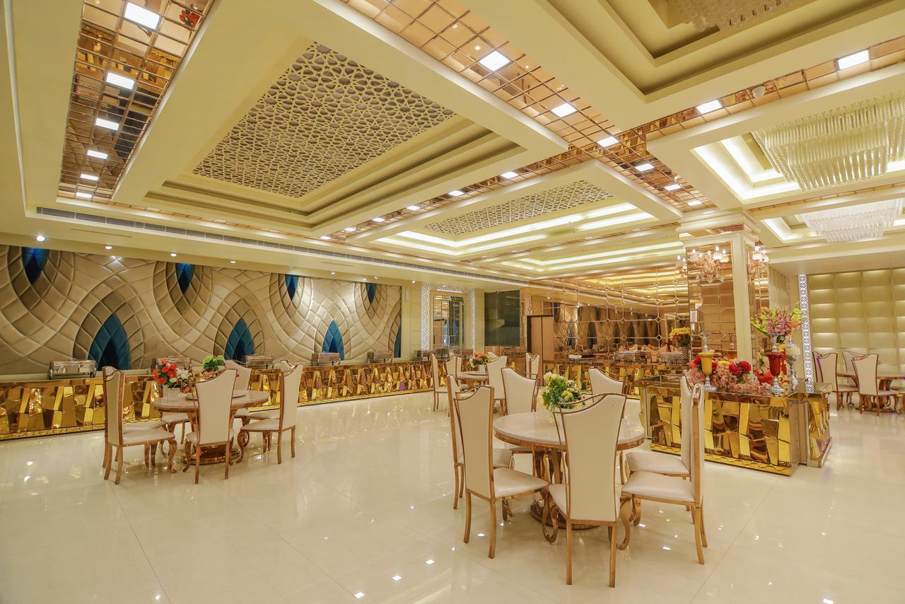 The Grand Parisian Hotel Delhi  Buitenkant foto