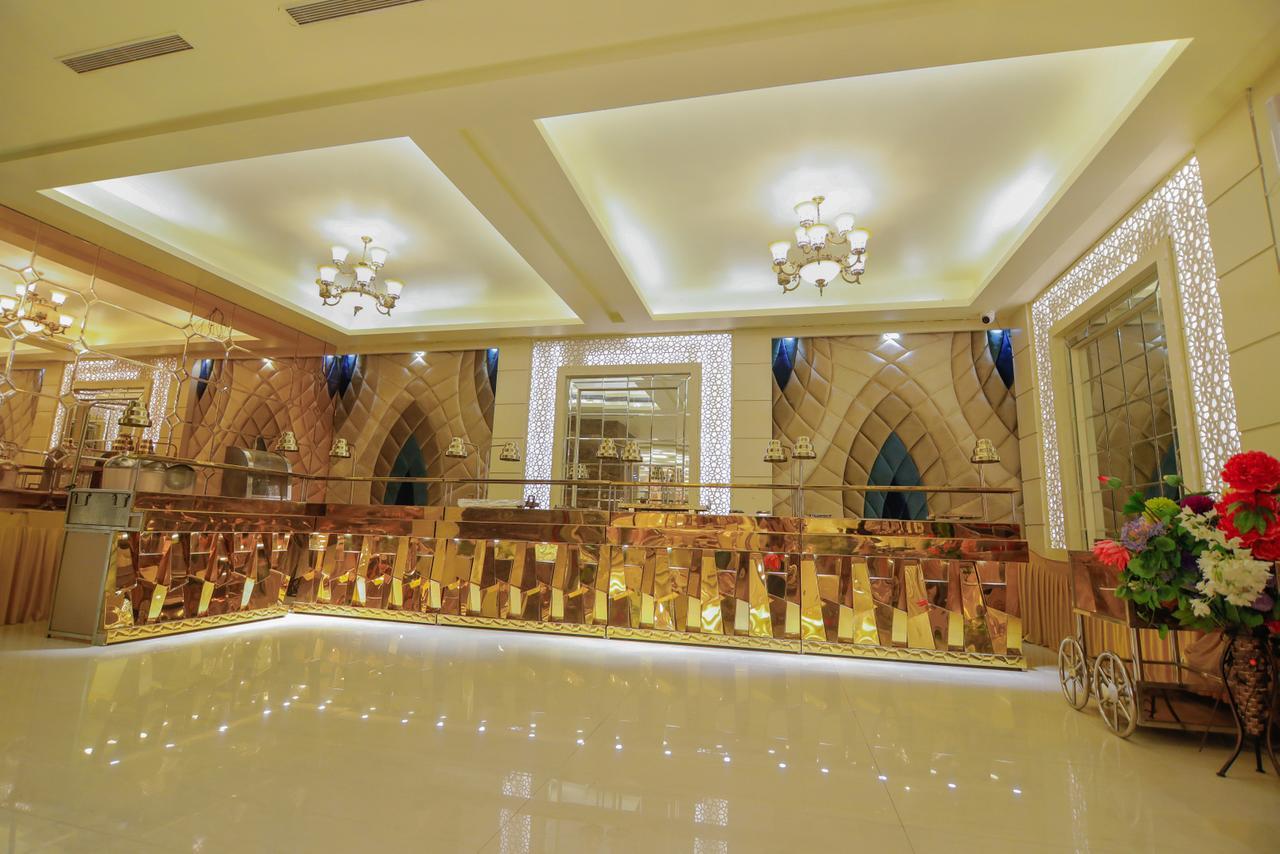 The Grand Parisian Hotel Delhi  Buitenkant foto