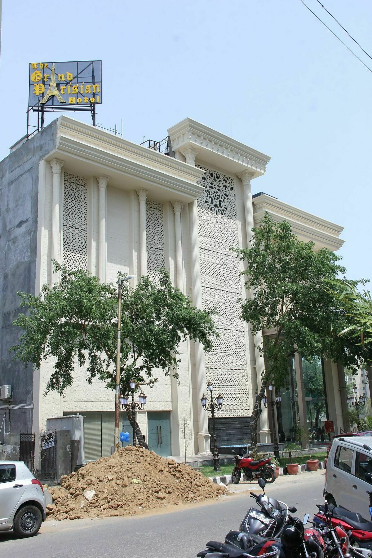 The Grand Parisian Hotel Delhi  Buitenkant foto